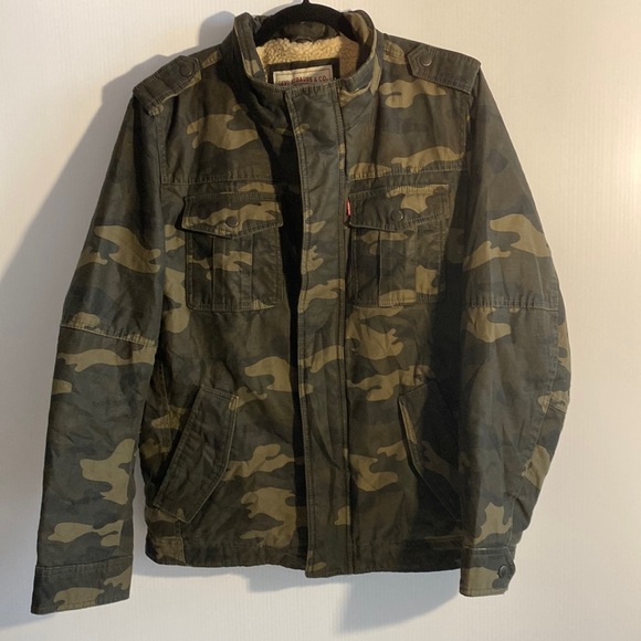 Mens Levis Camo Sherpa Utility Jacket 